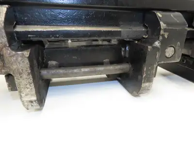 Hyster E80XN Forklift Carriage Fork Positioner 47" Width 7000lbs Class 4 READ