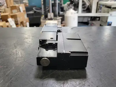 USED VICKERS KBFDG4V-3-2C13N-Z-M1-PE7-H7-11