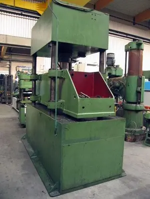 USED LVD 120 TON
