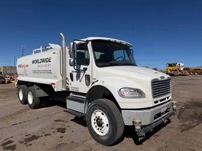 USED 2024 Freightliner M2 106 WT