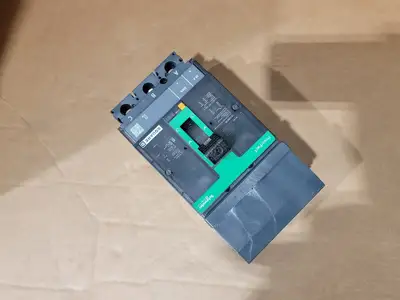 NEW SCHNEIDER ELECTRIC HLA36030