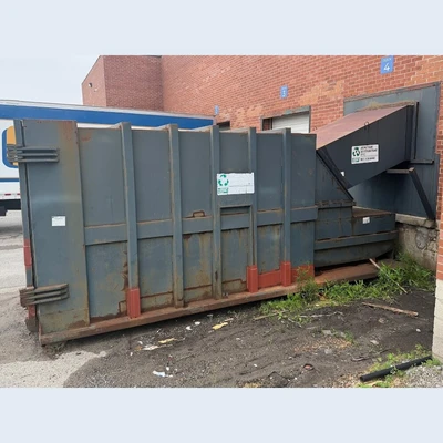 Used REACTION DISTRIBUTING INC - RI-PAK SPH Trash Compactors British Columbia CA | Savona Equipment LTD #1304831