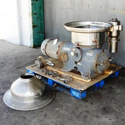 Westfalia SA 20-06-076 clarifier centrifuge - NO BOWL.