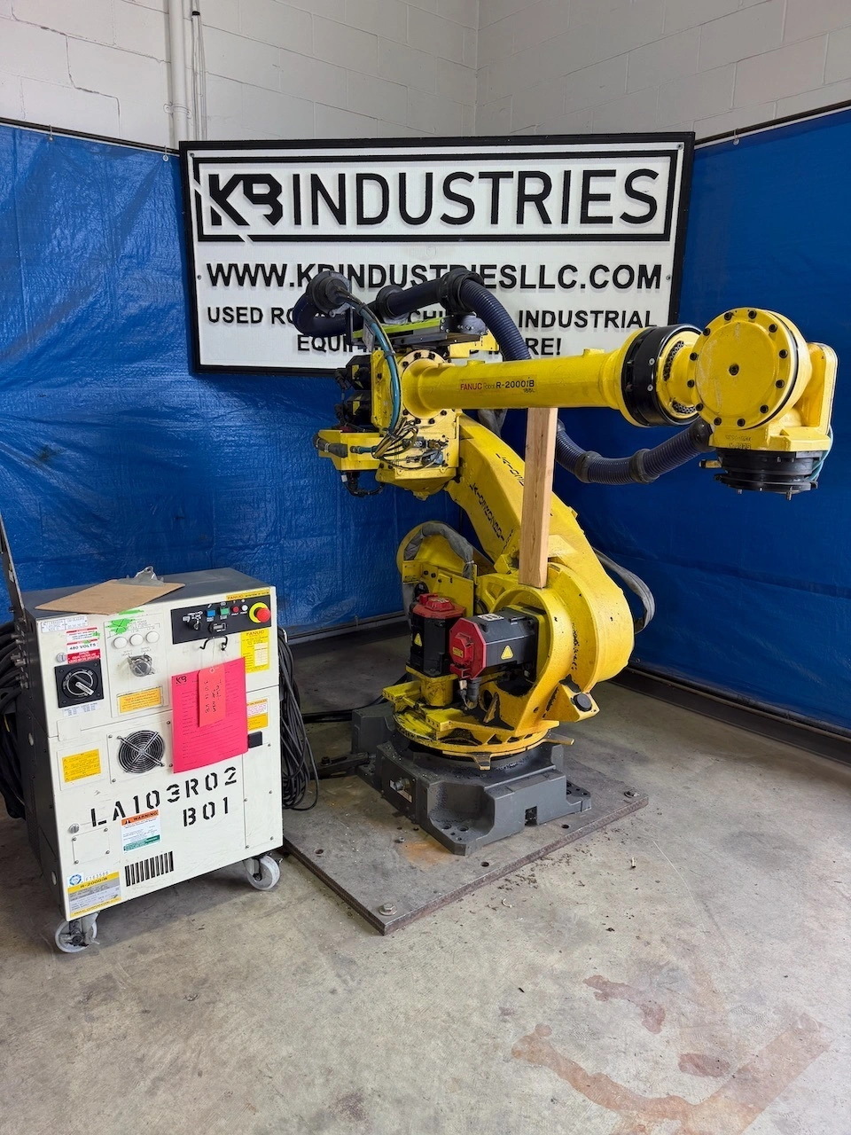 USED 2015 FANUC FANUC R2000IB/185L