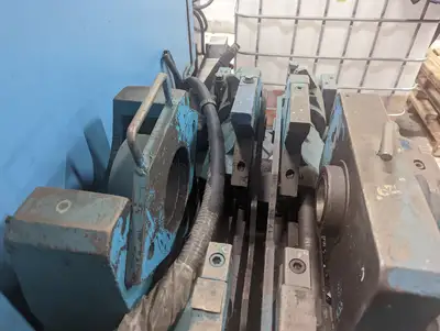 Gidding & Lewis - Injector Drilling Machine