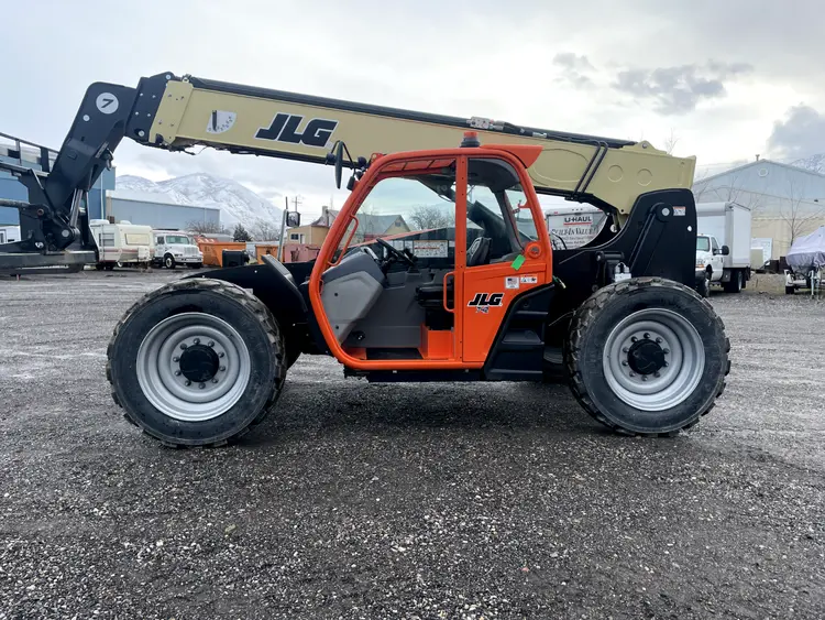 Used 2022 JLG G7-42 Telehandlers New York US | United Lift #1446505