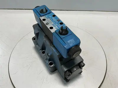 USED VICKERS DG4V-3-6C-M-U-HL7-60