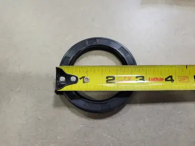 Oil Seal 50X70X8CRW1R