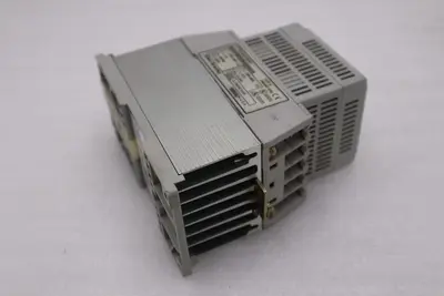 ALLEN BRADLEY 160-BA03NPS1 AC 1HP 380-460V-AC 0-240HZ DRIVE STOCK H651A