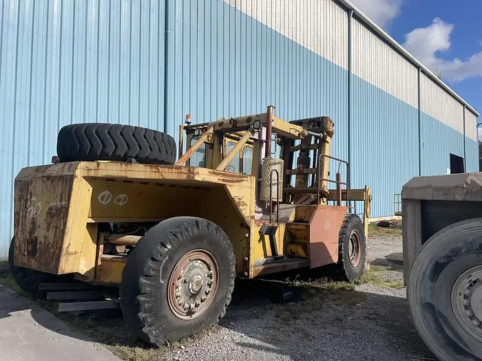 Used Taylor Y-62-WO Internal Combustion Forklifts: Pneumatic Tire US | VX Machinery #454971