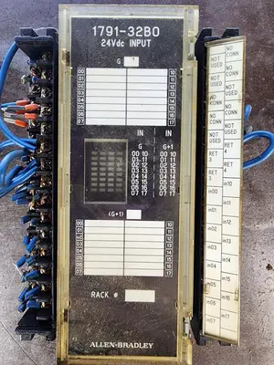 USED ALLEN-BRADLEY 1791-32B0