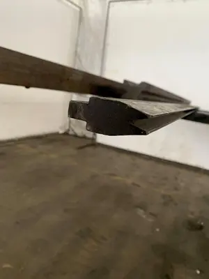 5'11"(71") PRESS BRAKE BOTTOM 45 DEGREE FEMALE DIE. STOCK # 0876424