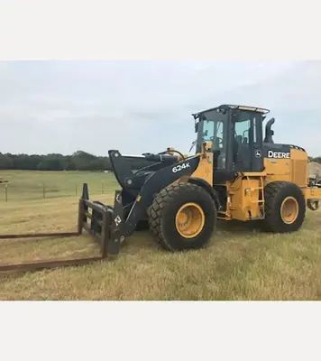 USED 2014 Deere 624K