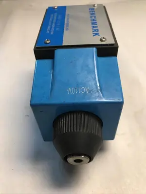 Used BENCHMARK DG4S4-017B-B-60 Pump & Valve Parts Ohio US | Surplus Asset Holdings #1233689