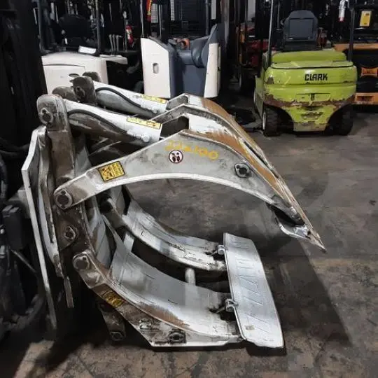 Used 2022 CASCADE 77F-RCS Forklift Attachments Ohio US | Russell Equipment #723680