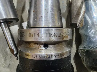 Big Plus Spindle System Lot of 33 CAT 40 Misc Toolholders