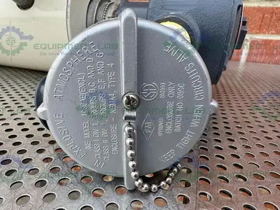 USED CHROMALOX NWHSSMT-3305E2XX CIRCULATION HEATER W/ EMTS-3305E2C35 ELEMENT 480V