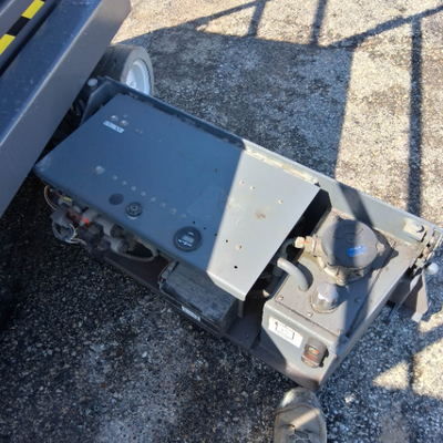 USED 2017 Skyjack SJ3219