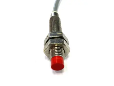 Used Honeywell Micro Switch Proximity Sensor 8mm Proximity Sensors Michigan US | Maverick Industrial Sales #1398509