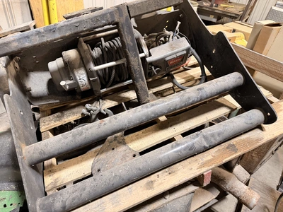 Used LOT INCLUDES EVERTHINGY ON THE CART: WINCHES AND RACK, SMALL TIRES, CART, AND MORE. _UNKNOWN_ Maintenance Carts Michigan US | Miedema Asset Management Group #1304328