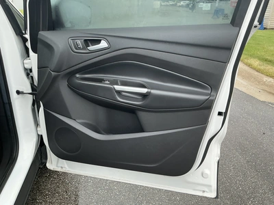 USED 2019 FORD ESCAPE