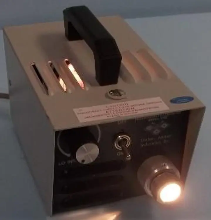 Used DOLAN-JENNER 170D 110/120VAC Light Sources / LED Texas US | Bamko Surplus Process Equipment #935974