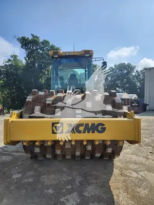 USED 2022 XCMG CV123PDU