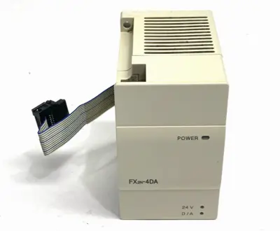 FX2N-4DA | Mitsubishi  Power Supply 24VDC 10VDC 0-20mA - Used