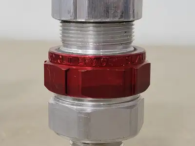 NEW THOMAS & BETTS STX050-464