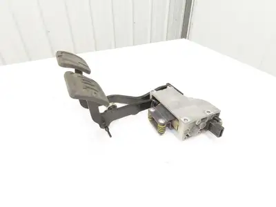 Linde Forklift Brake & Accelerator Pedal W/Potentiometer Removed From E20C