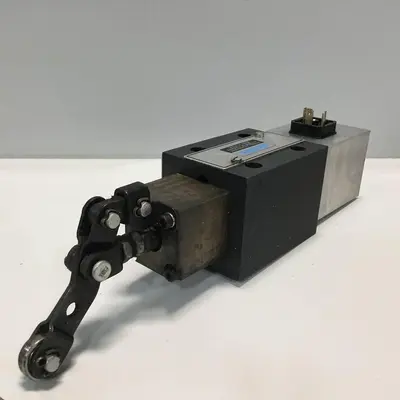USED VICKERS SDG20S4 012F 50 S553