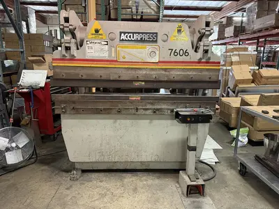 USED ACCURPRESS 7606