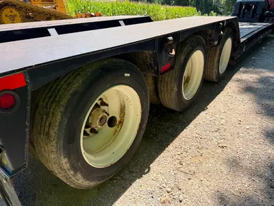 Used 2017 _UNKNOWN_ _UNKNOWN_ Lowboy Trailers Ohio US | Myron Bowling Auctioneers Inc #1504223