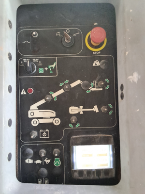 USED 2016 Genie S-80X
