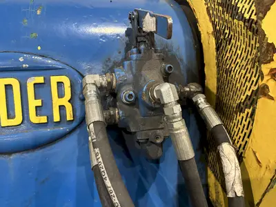 10,000 LB X 36” YODER MOTORIZED UNCOILER COIL REEL: STOCK #22950