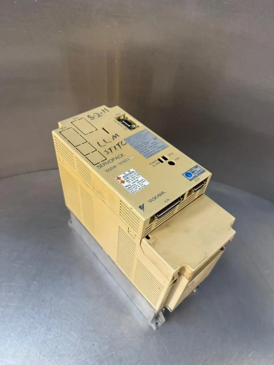 Yaskawa Servopack SGDB-10ADG 50/60Hz 3Ph (1.2.4)