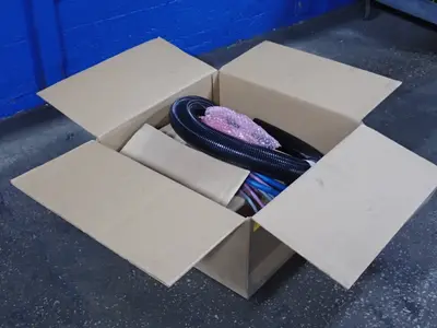 Hoses And Hose Mounting