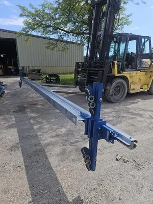 USED GORBEL 1/2 TON ALUMINUM BRIDGE FREESTANDING CRANE