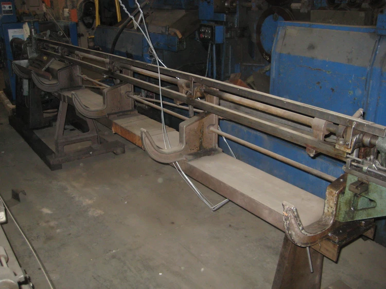 Used LEWIS 2C Wire Straighteners & Cut-Offs Connecticut US | HARITON MACHINERY COMPANY #460672