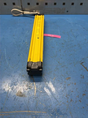 USED Omron F3SG-4RA0270-30-L