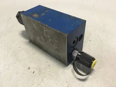 USED REXROTH ZDR10VB531/200Y