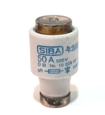 5 USED SIBA 50A 500V FUSES NR.10 026 07
