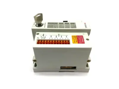 USED KEYENCE LIGHT CURTAIN SAFETY SENSOR CONTROLLER W/ KEY