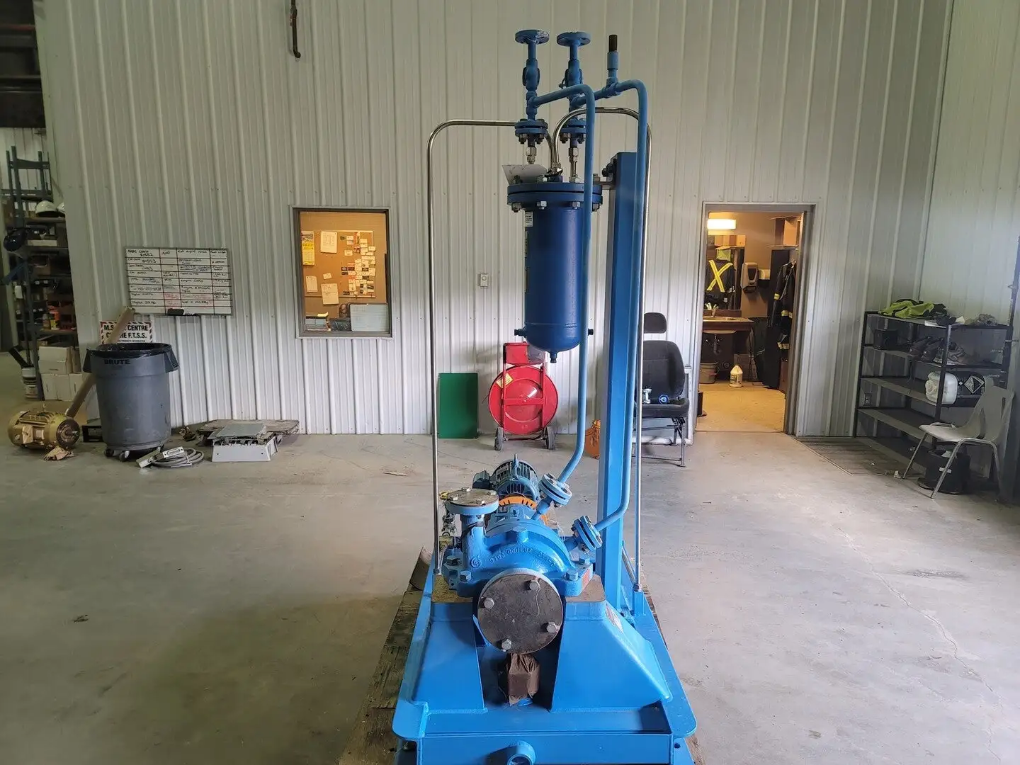 USED GOULD 3700SX
