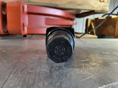 NEW WILKERSON R28-04-F000
