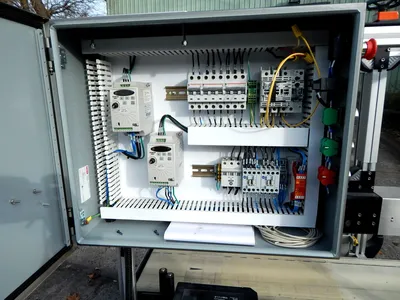 USED SPECIALITY AUTOMATION CASE LABELER