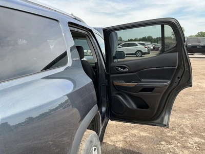 USED 2020 GMC ACADIA