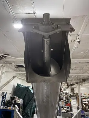 USED 10"X10" SCREW ELEVATOR 10"X10" SCREW ELEVATOR