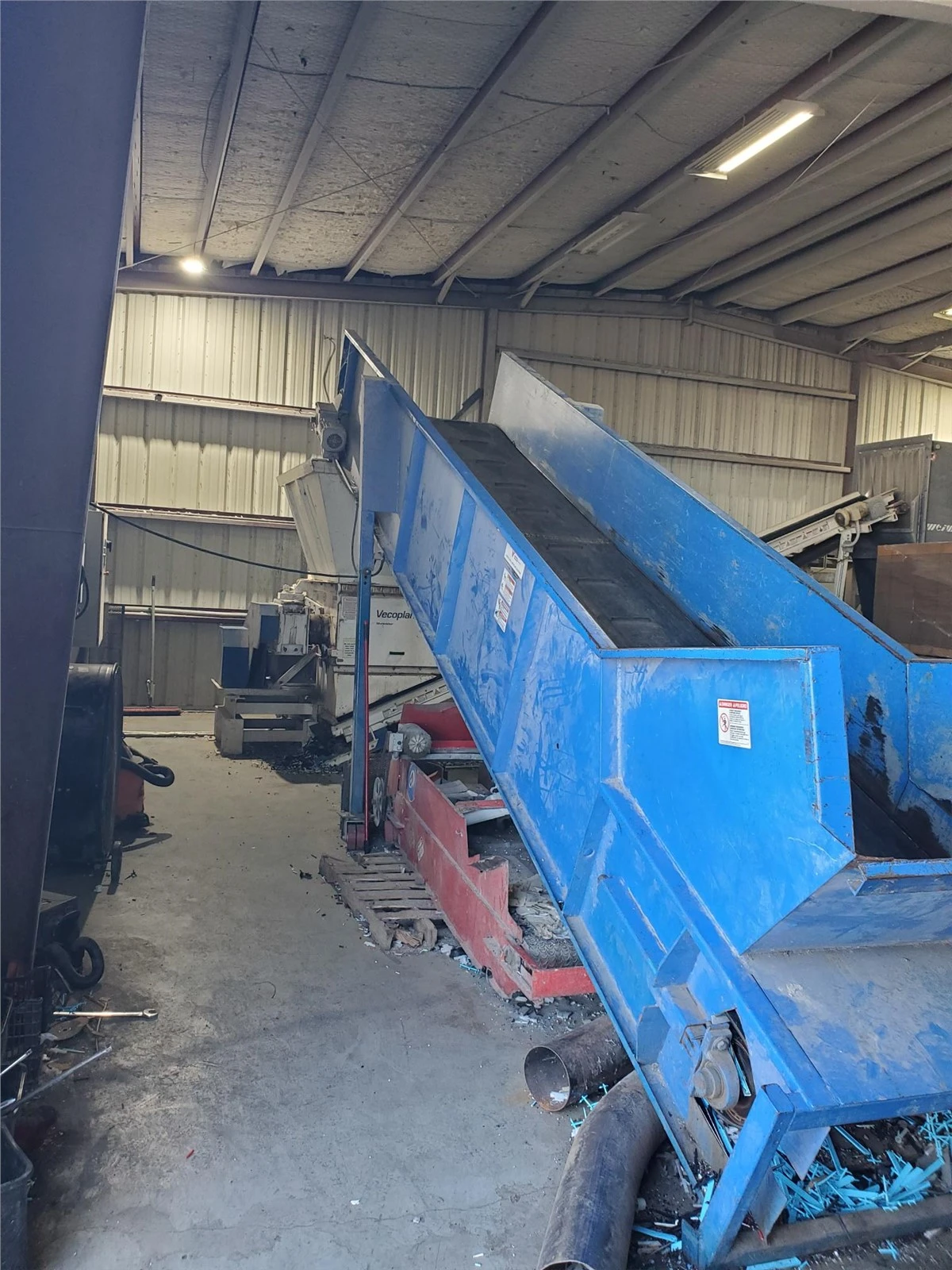42" x 52" Vecoplan Weima Shred/Grind Line