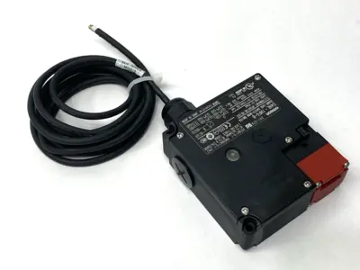 USED OMRON D4NL-1HFG-B
